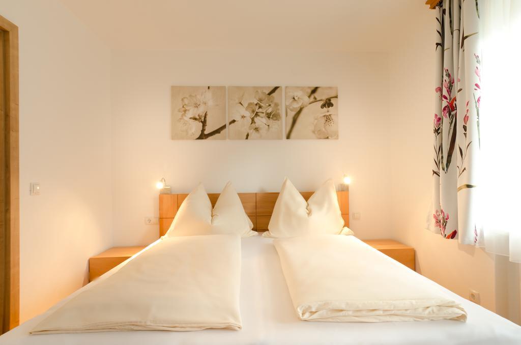 Appartements Hitzenbichler Abtenau Room photo
